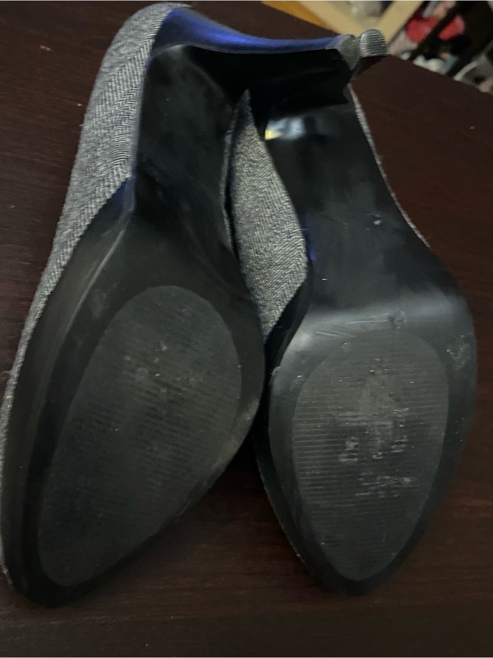 Nine West Women's Gray Herringbone Pointed-Toe Heels - Picture 6 of 9
